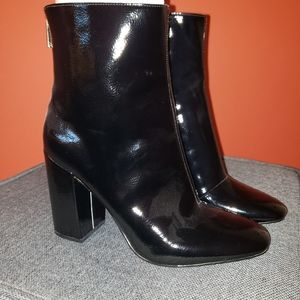 Womens Boots! NWOT!